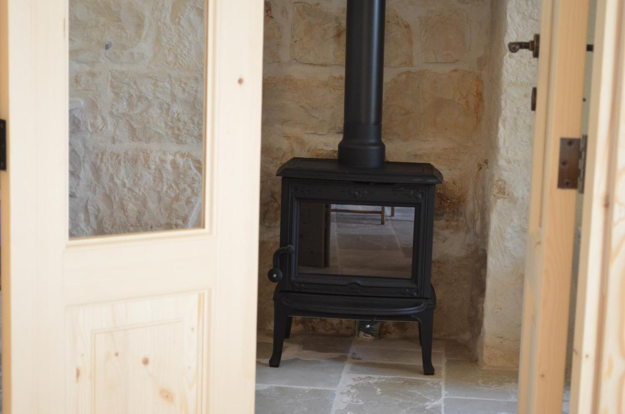 B&B Fuga Al Trullo Ostuni Εξωτερικό φωτογραφία